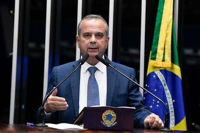 “Lula está acelerando processo para quebrar o Brasil”, diz Rogerio Marinho