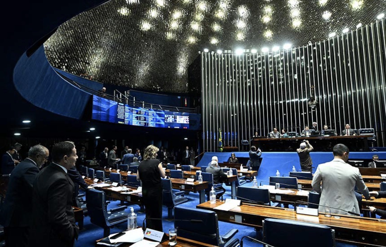 Senado aprova tipificação do crime de “vicaricídio” no Brasil